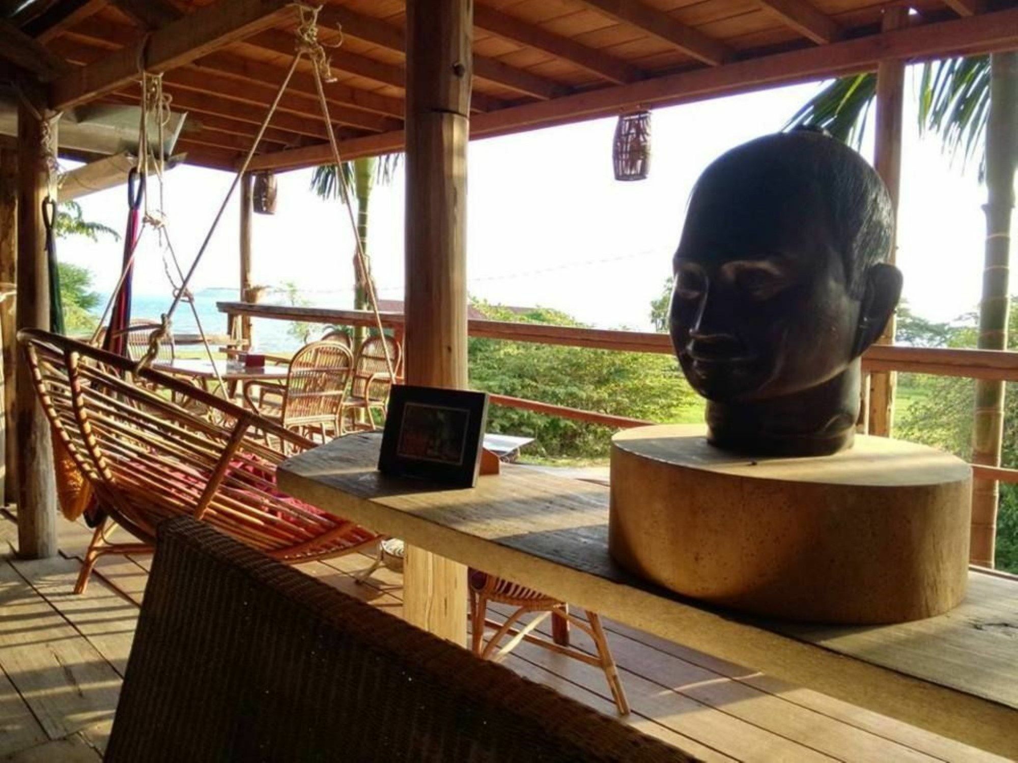 Kepmandou Lounge-Bar Bed and Breakfast Εξωτερικό φωτογραφία